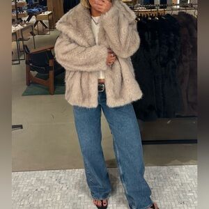 Meet your Posher, Shannel